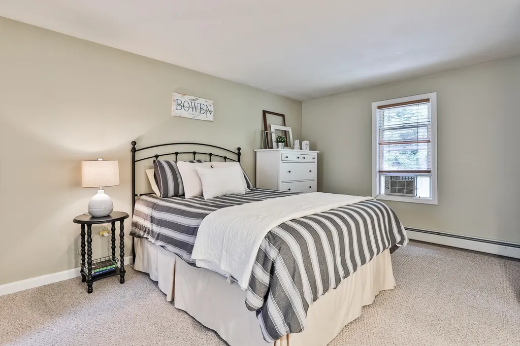 235 Whittier Drive Fremont NH 03044