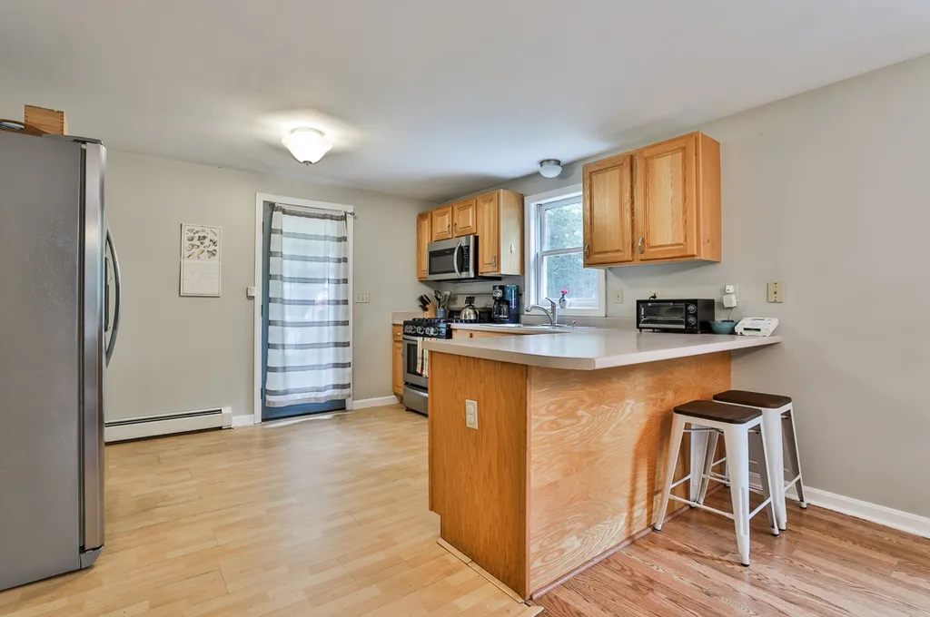 235 Whittier Drive Fremont NH 03044