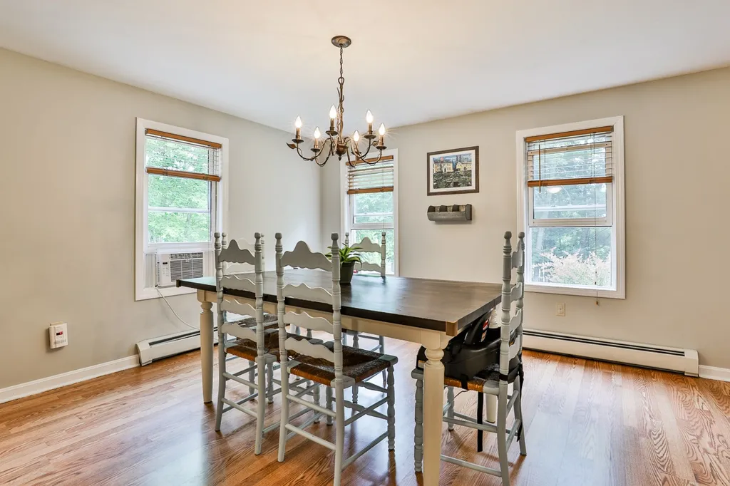 235 Whittier Drive Fremont NH 03044