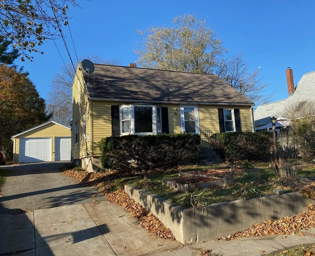 15 Sawyer Street Nashua NH 03060