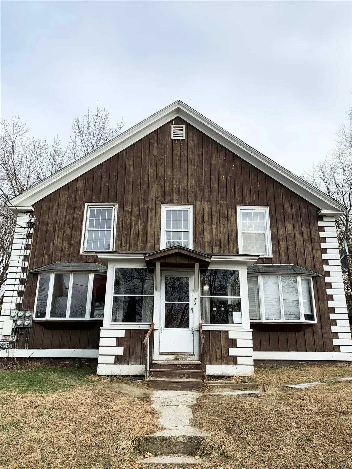 28 High Street Claremont NH 03743