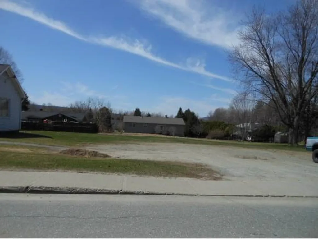 449 Sias Avenue Newport City VT 05855