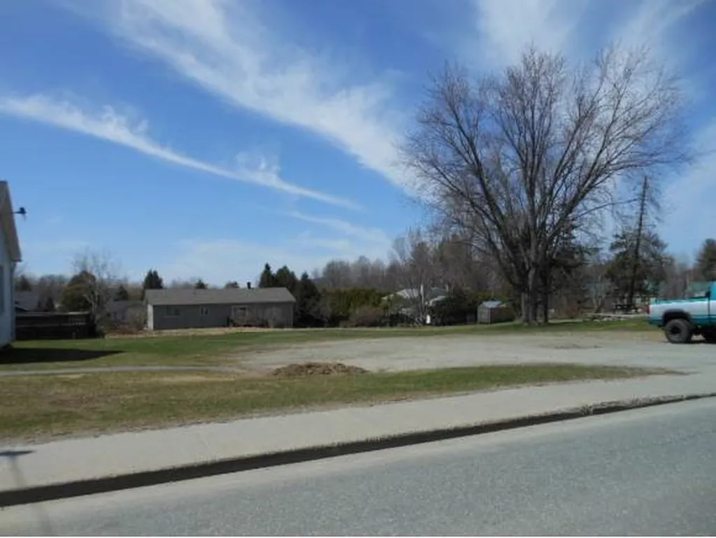 449 Sias Avenue Newport City VT 05855