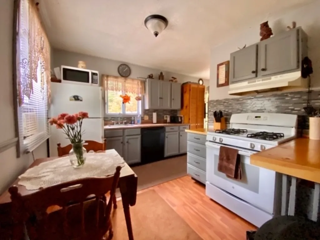 212 Old Dover Road Rochester NH 03867
