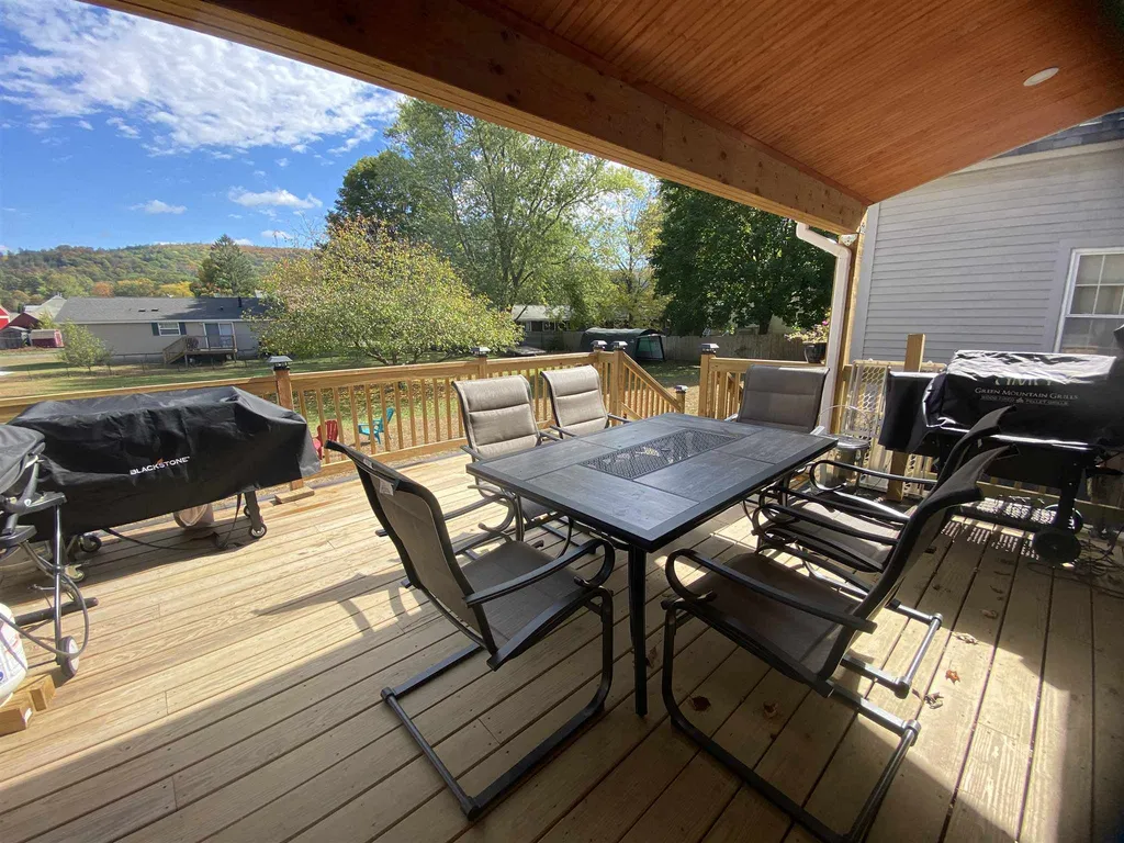 28 West Street Charlestown NH 03603