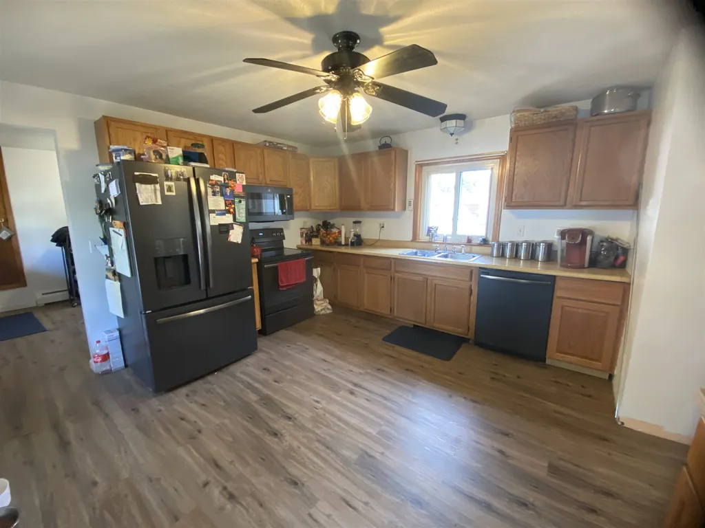 28 West Street Charlestown NH 03603