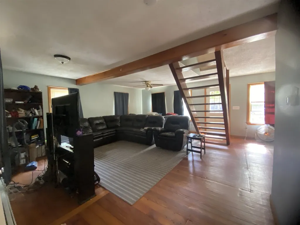 28 West Street Charlestown NH 03603