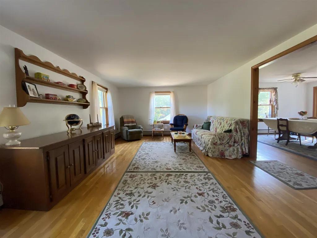 72 Pancake Street Wilmot NH 03287