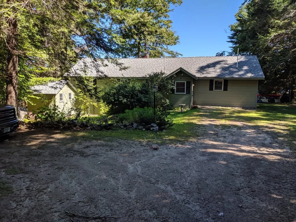73 Cummings Cove Road Meredith NH 03253