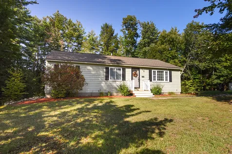 157 Parker Road Chester NH 03036