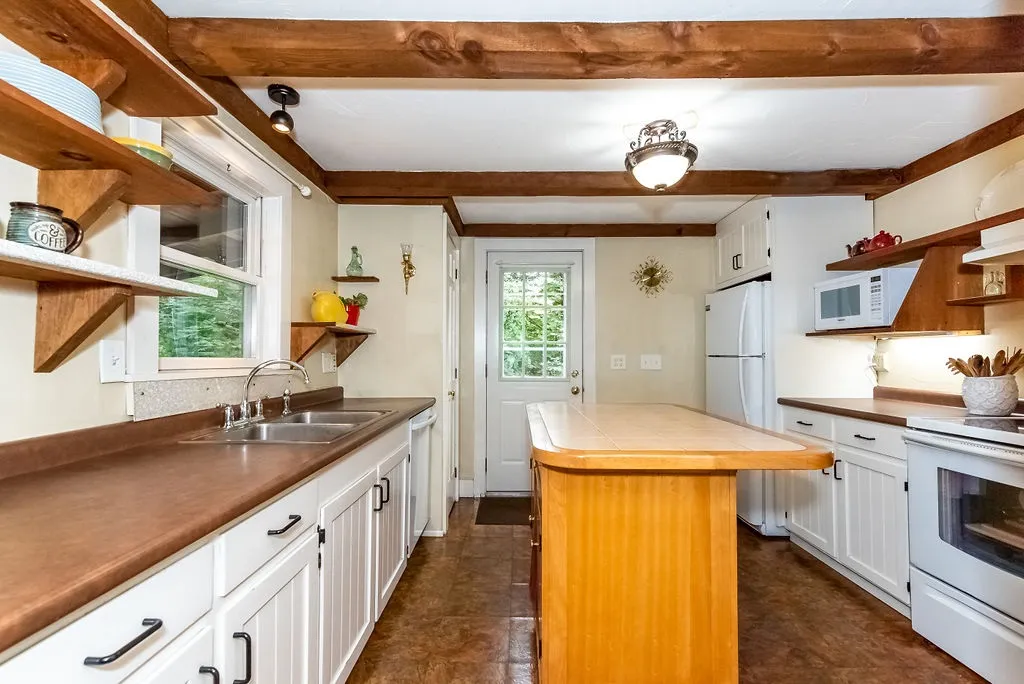 739 Province Road Strafford NH 03884