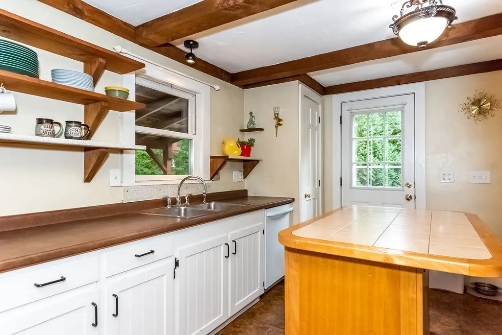 739 Province Road Strafford NH 03884