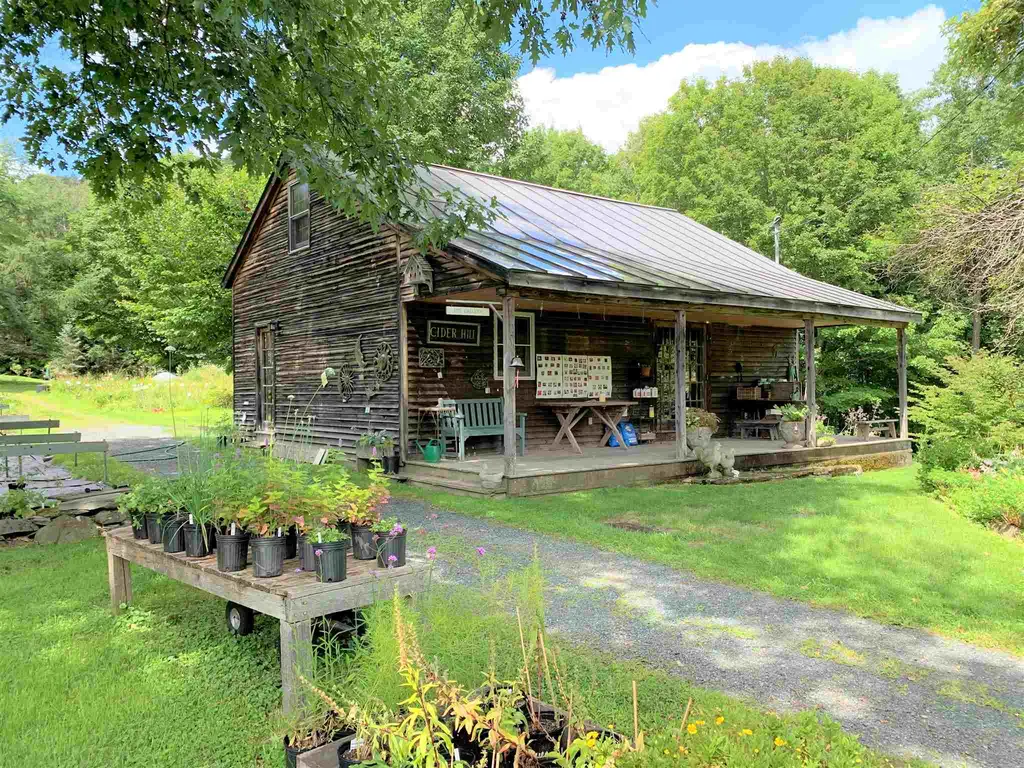1747 Hunt Road Windsor VT 05089