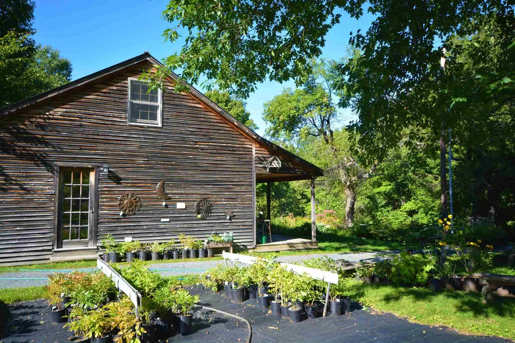 1747 Hunt Road Windsor VT 05089