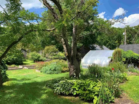 1747 Hunt Road Windsor VT 05089