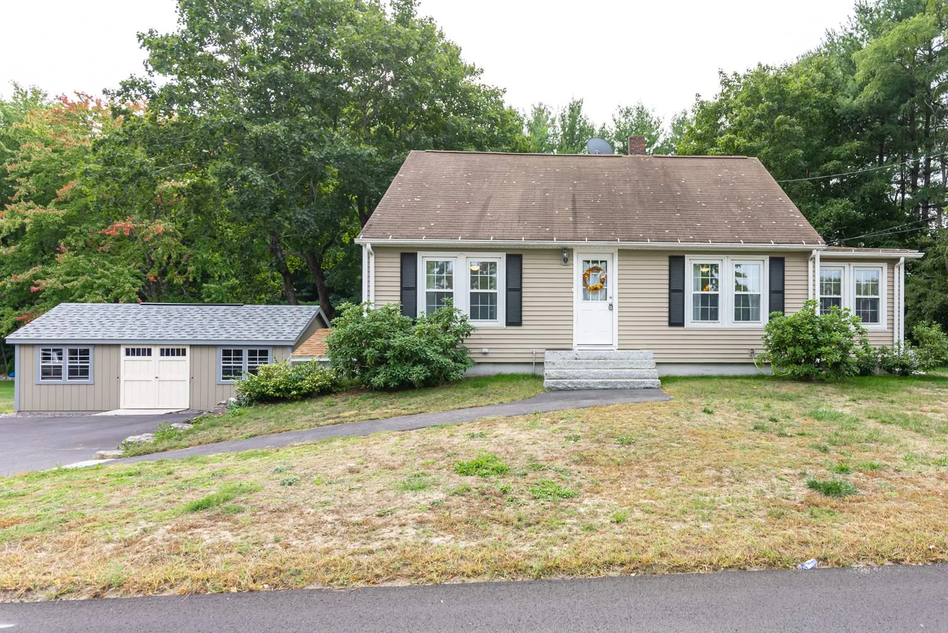 7 Burns Hill Road Hudson NH 03051