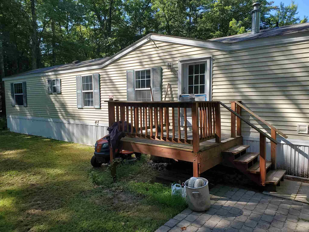 110 Woodhill Drive Henniker, NH Real Estate Property MLS 4830309
