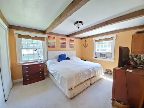 11 Lacroix Lane Enfield NH 03748