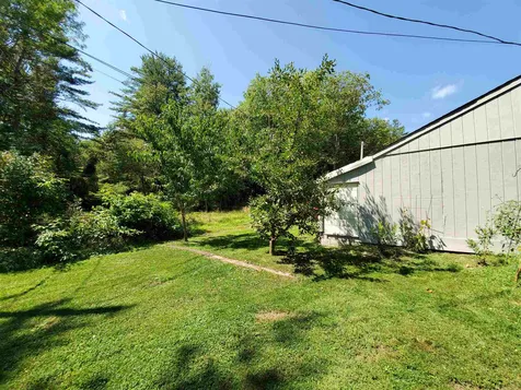 11 Lacroix Lane Enfield NH 03748