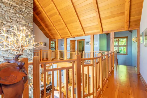 173 Moonshadow Drive Ludlow VT 05149