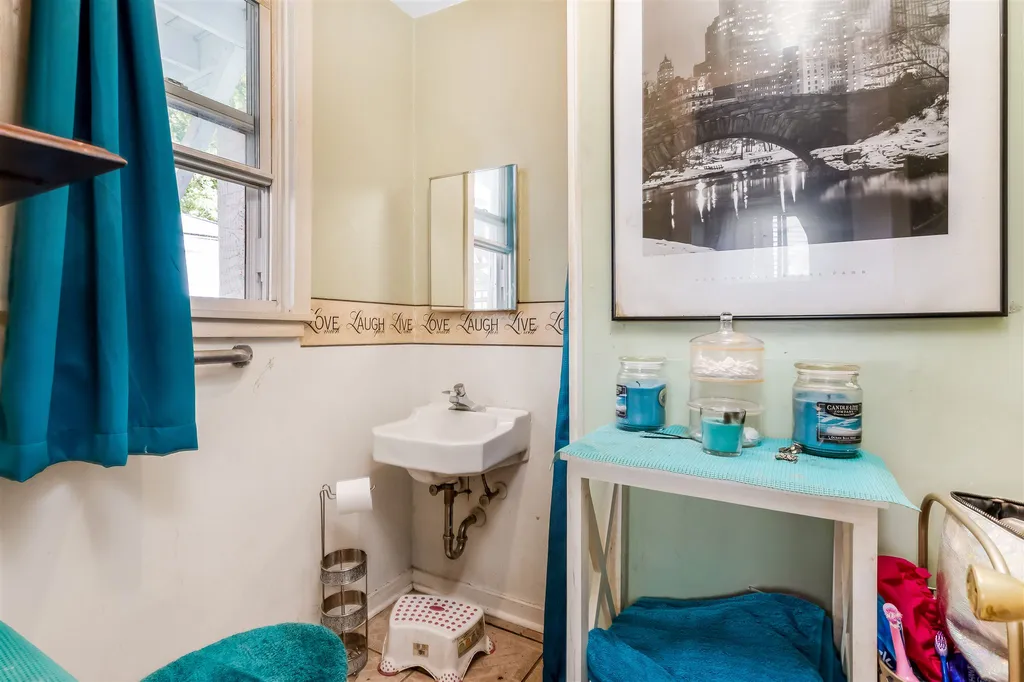 77 Malletts Bay Avenue Winooski VT 05404
