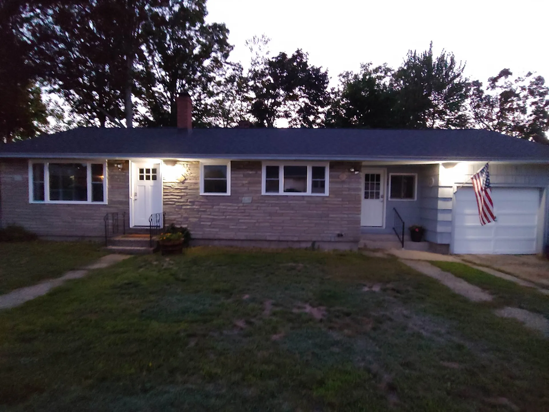 205 Cameron Street Manchester NH 03103