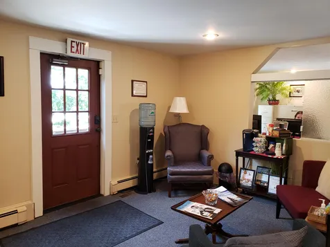 255 Daniel Webster Highway Merrimack NH 03054