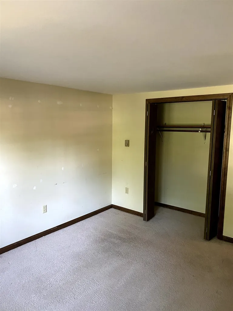 21 Constance Street Merrimack NH 03054