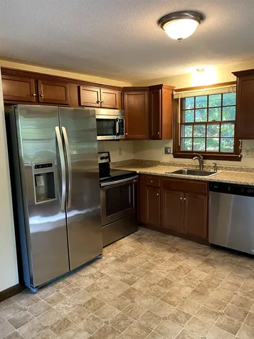 21 Constance Street Merrimack NH 03054