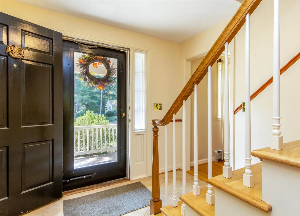 190 Woodbine Road Shelburne VT 05482