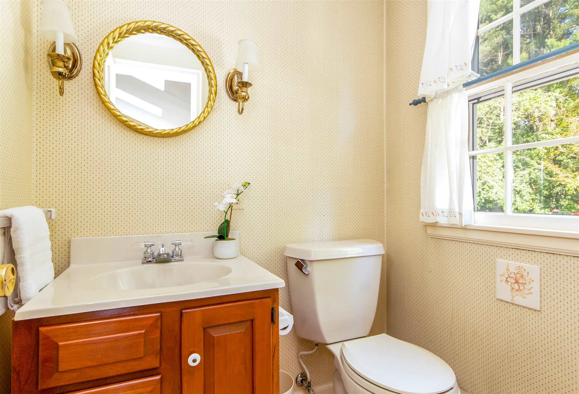 190 Woodbine Road Shelburne VT 05482