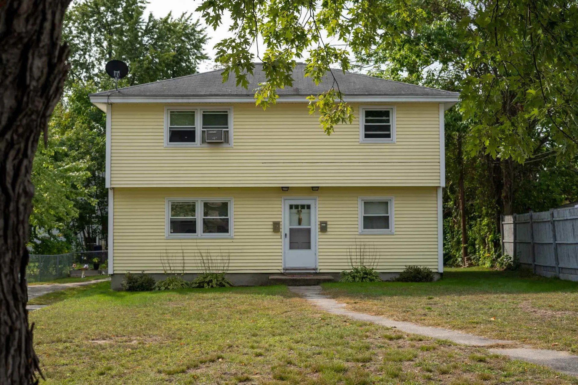 25 Randall Street Manchester NH 03103