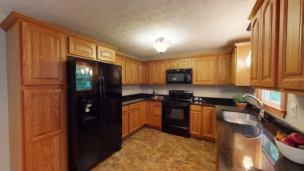 151 Deerhaven Road Weare NH 03281
