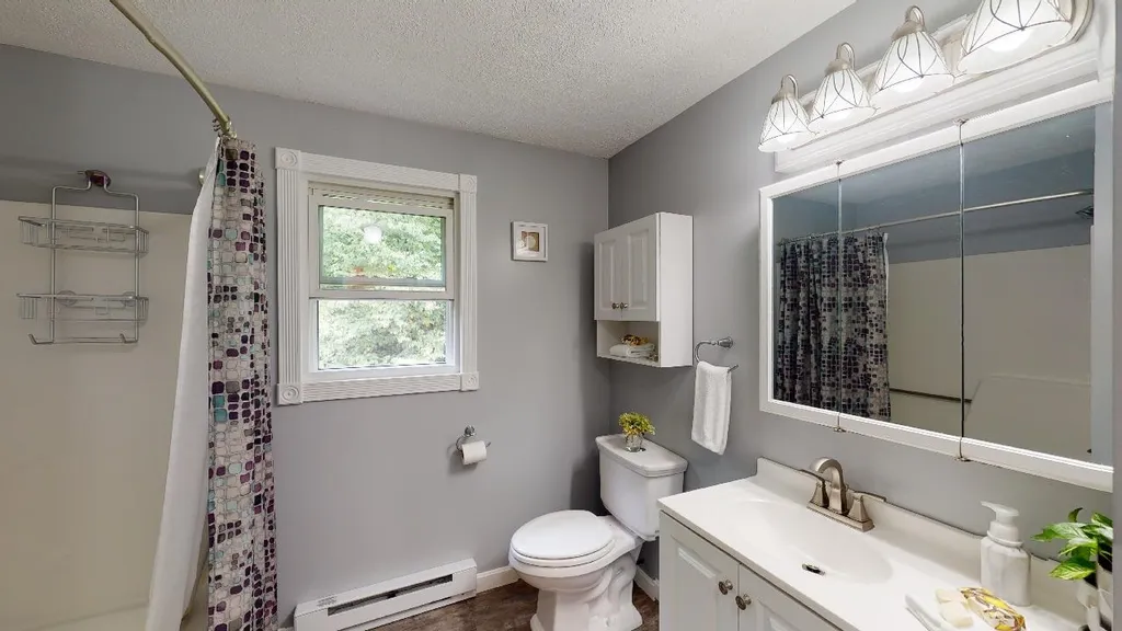 151 Deerhaven Road Weare NH 03281