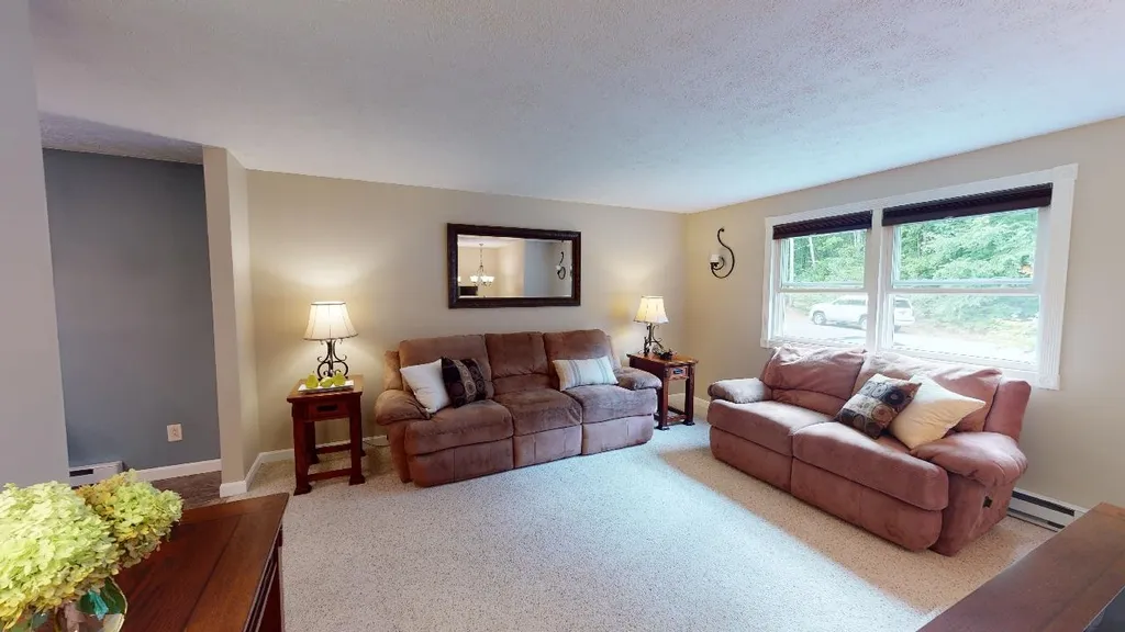 151 Deerhaven Road Weare NH 03281