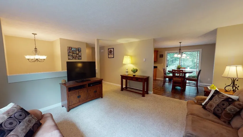 151 Deerhaven Road Weare NH 03281
