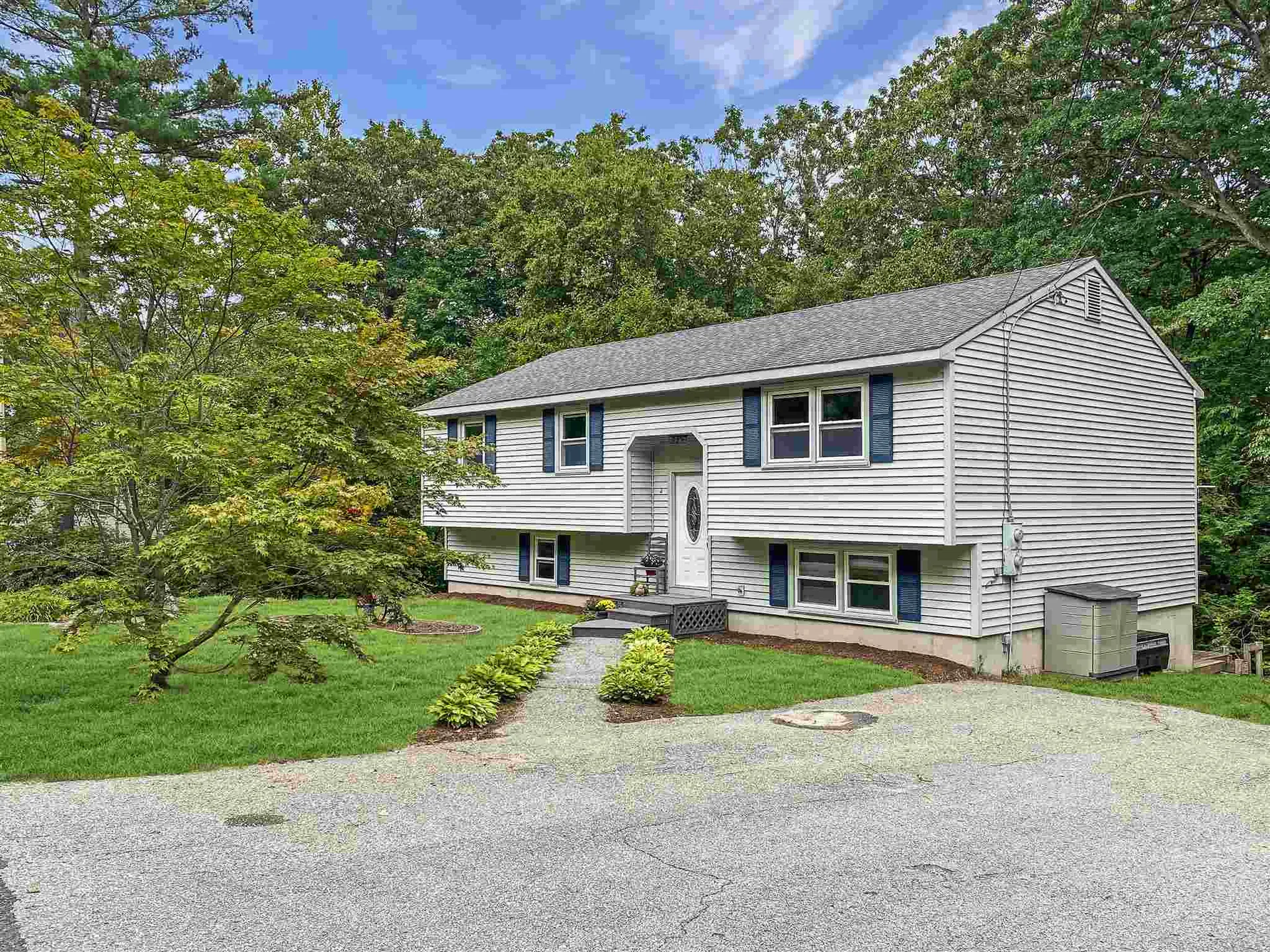 151 Deerhaven Road Weare NH 03281