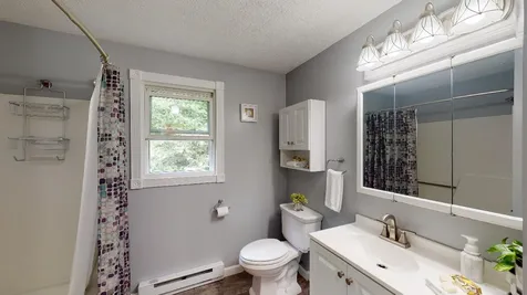151 Deerhaven Road Weare NH 03281