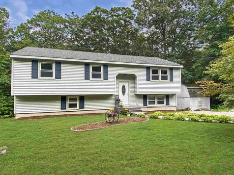 151 Deerhaven Road Weare NH 03281