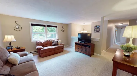 151 Deerhaven Road Weare NH 03281
