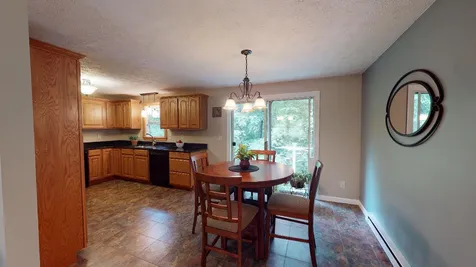 151 Deerhaven Road Weare NH 03281