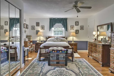 12 Spruce Circle Swanzey NH 03446