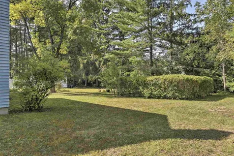 12 Spruce Circle Swanzey NH 03446
