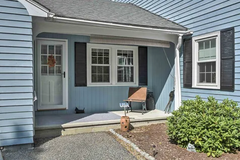 12 Spruce Circle Swanzey NH 03446
