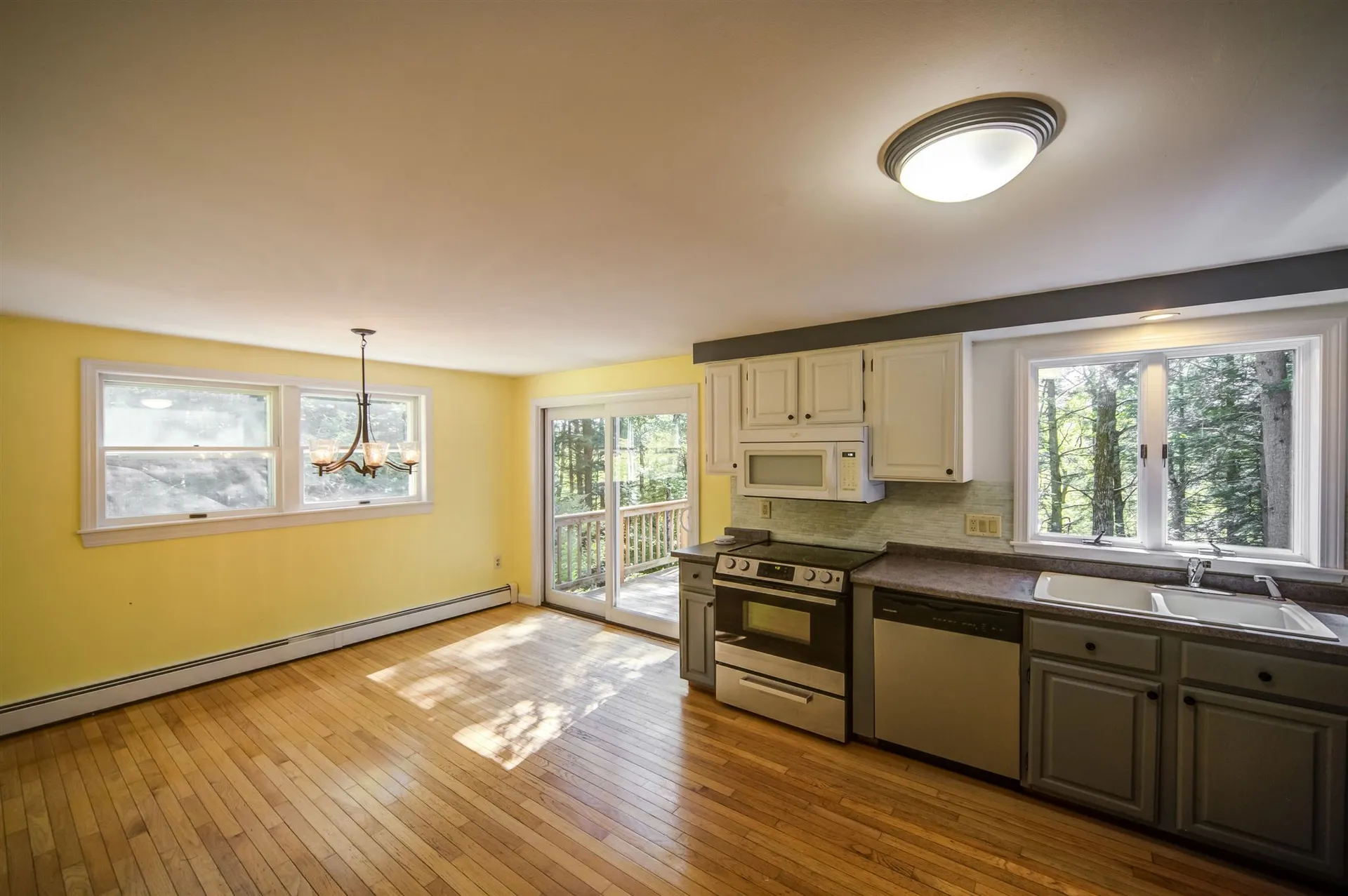 34 Baldwin Avenue New Hampton NH 03256