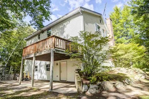 34 Baldwin Avenue New Hampton NH 03256
