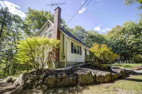 34 Baldwin Avenue New Hampton NH 03256