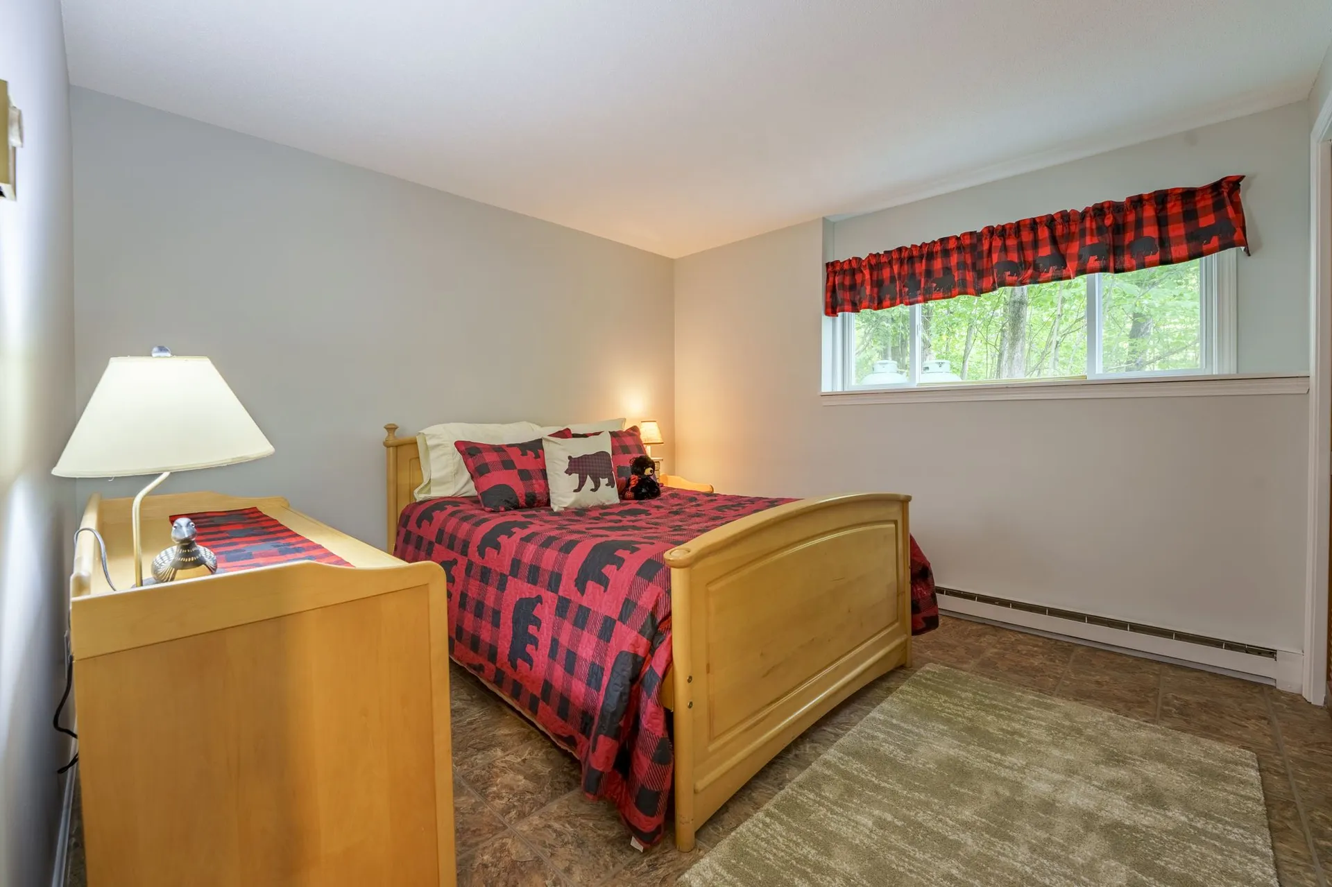 102 Pleasant Street Meredith NH 03253