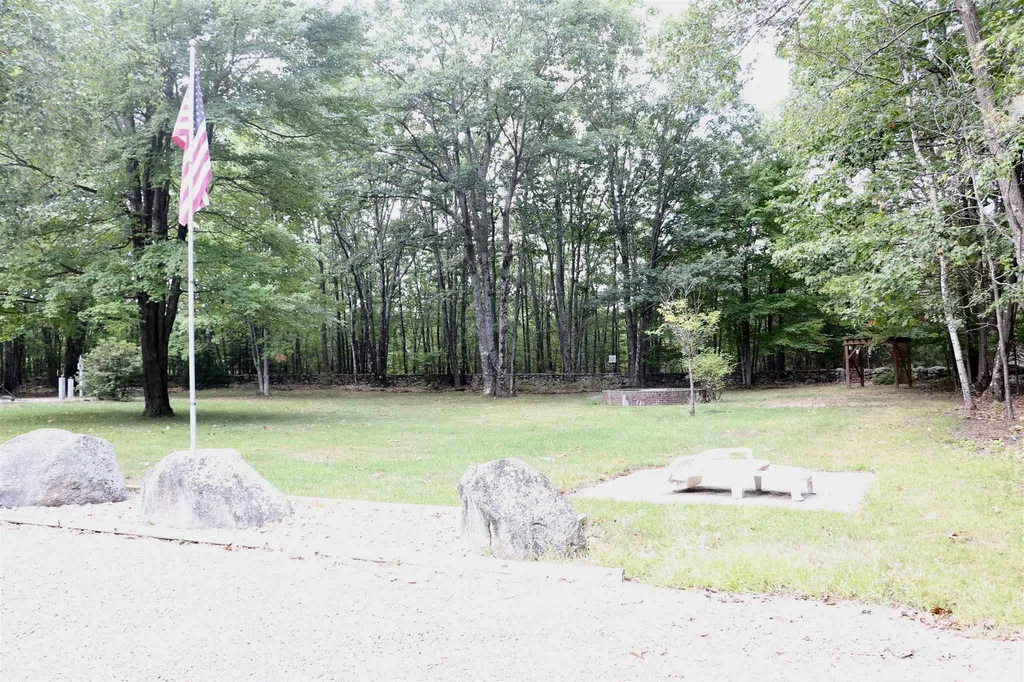 277 Chestnut Hill Road New Boston NH 03070