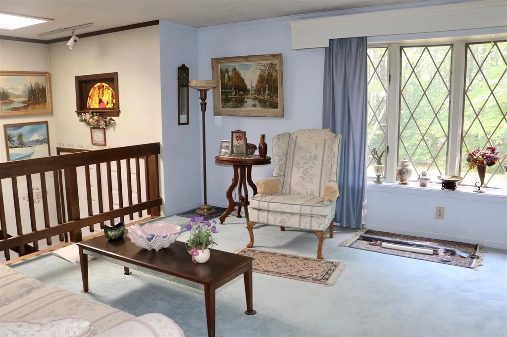 277 Chestnut Hill Road New Boston NH 03070